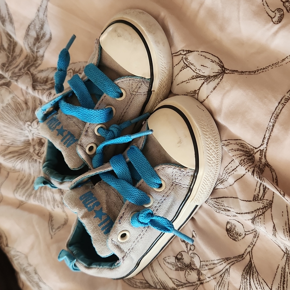 Baby converse